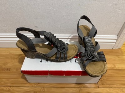 Rieker Silver Leather Slingback Wedge Sandals Silver ruffle details women's 8