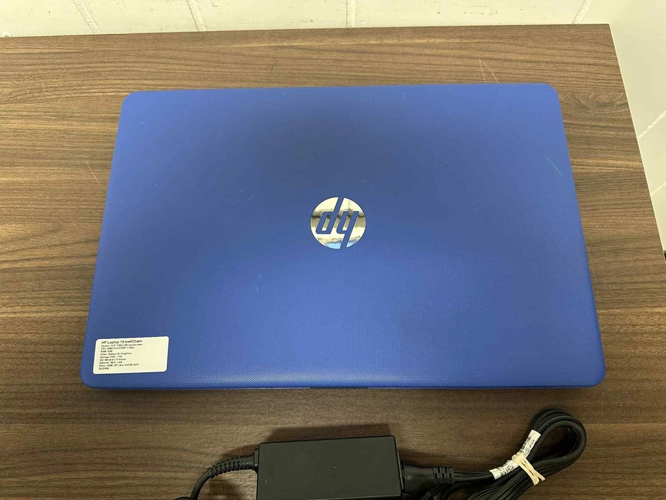 HP Blue And Black Laptop 15-bw033wm 15.6 Inch AMD A12-9720P 8 GB RAM Radeon - Image 2 of 4