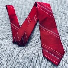 Vintage Reis red barcode striped silk tie Made in USA