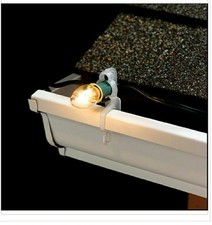 Celebration Outdoor Universal Gutter Shingle Christmas Holiday Light Clip 100 ct