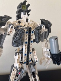 LEGO Bionicle #8699 Takanuva 100%COMPLETE 2008 Warrior No Instructions No Box