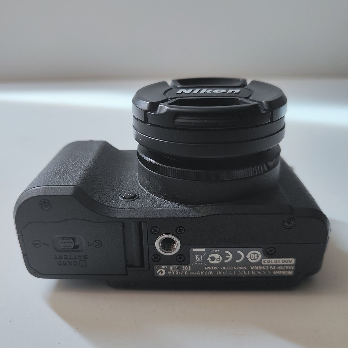 Nikon COOLPIX P7700 12.2MP Digital Camera - Black for sale Nikon COOLPIX P7700 12.2MP Digital Camera - Black for sale