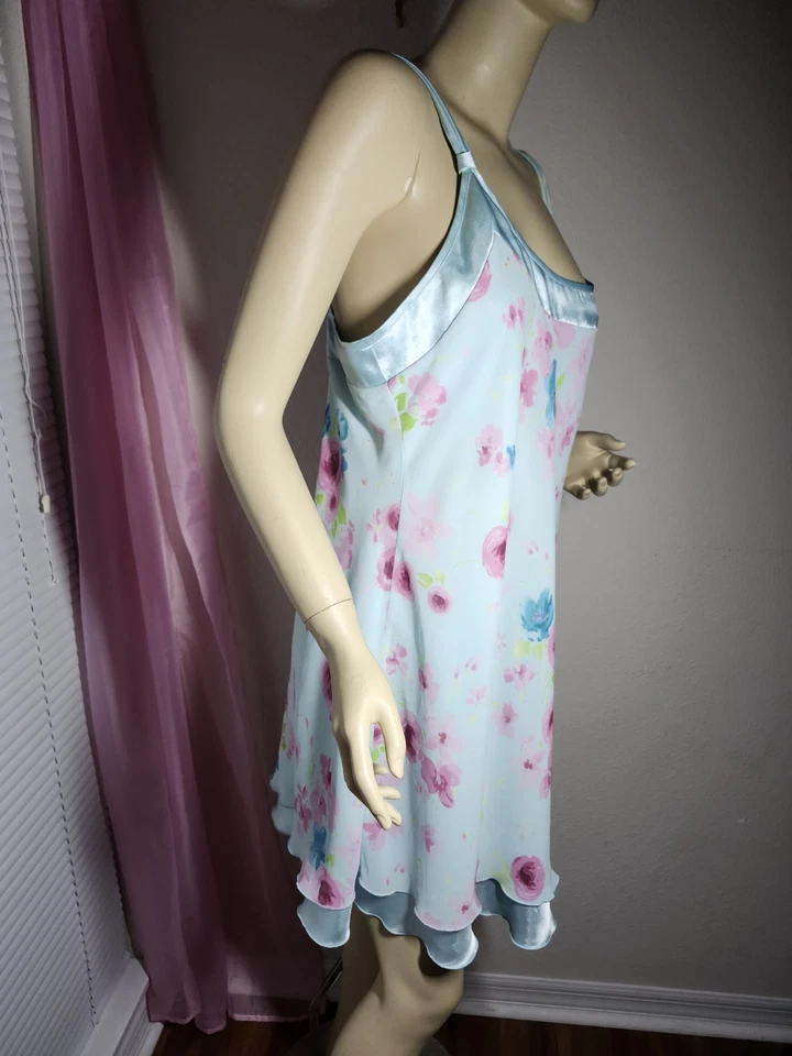 Camisola encantadora azul transparente rosa sobreposição flutuante e cetim grande nova sem etiquetas  - Imagem 4 de 4