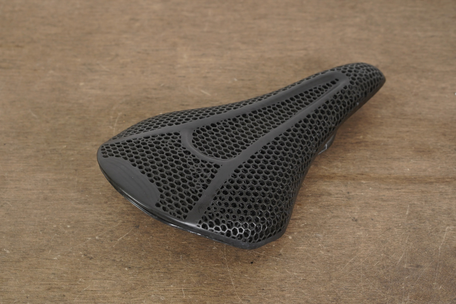 140mm Fizik Argo Vento R1 Adaptive Carbon Rail Road Saddle 194g