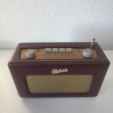 Roberts Revival R250 3 Band Portable MW/FM/LW Radio - Burgundy