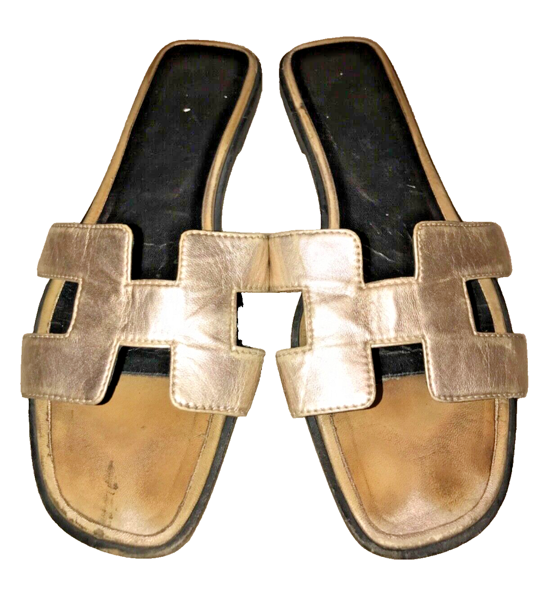 【25ss★Gold】 HERMES Sandales Oran フラット Hermes Sandal Flat Oran Gold Box Calfskin 36.5 | Mightychic