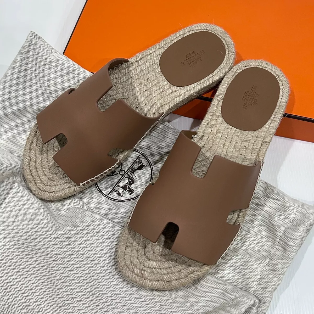 Hermes hotsell paris slippers