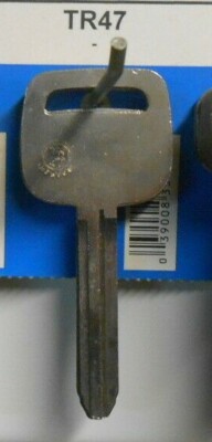 THREE TR47 key blanks Fits Toyota, Chevy, Pontiac, Suzuki | eBay