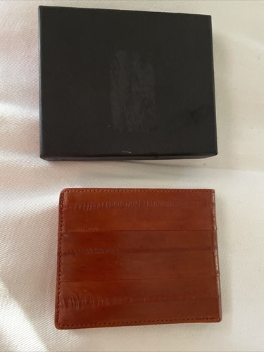 NEW Old Stock LEE SANDS Brown Genuine Eel Skin Leather Bi Fold Mens Wallet