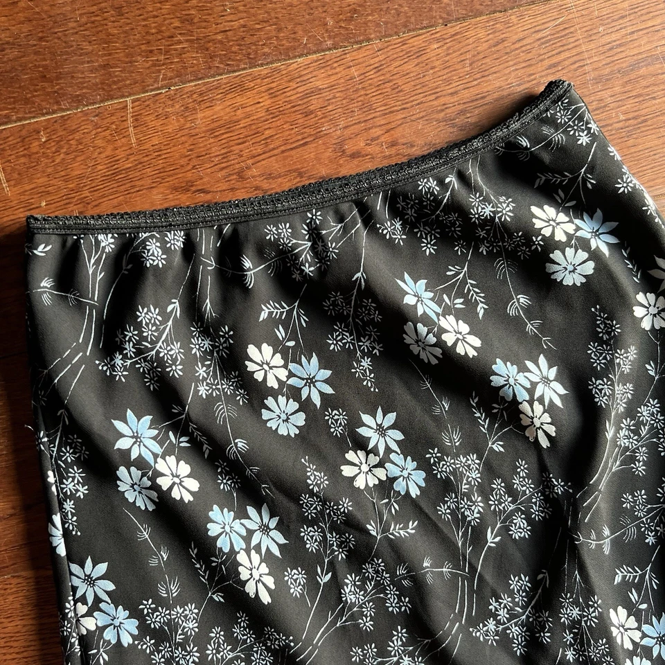 Falda midi asimétrica vintage Y2K sin palabras talla M oscura floral transparente grunge hada Foto 3 de 4