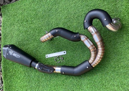 Harley VROD 2-into-1 Exhaust by AKAGAMI | Fits Muscle & Night Rod | 2002-2017 - Picture 3 of 3