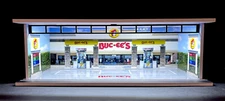 Buc-ee’s Theme 1:64 Model Garage Diorama LED Lighting! FAST SHIP FOR Hot Wheels