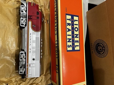 Lionel-Santa Fe F3AA Diesel Locomotives O-Gauge 2343T  (REMAKE 2009) NEW