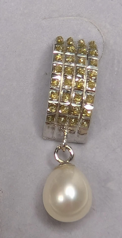 Juego de pendientes vintage de oro blanco de 14k y perlas de diamantes amarillos en caja Foto 3 de 4