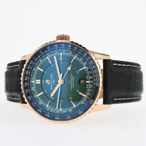 Breitling Navitimer Automatic Green Dial Solid 18kt Rose Gold 41mm R32310