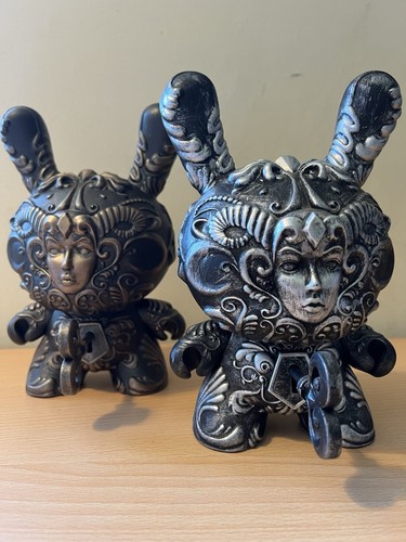 2x Kidrobot It's a F.A.D. Dunny by J*Ryu 8-inch Vinyl Figure (Retired) NEW - Picture 7 of 11