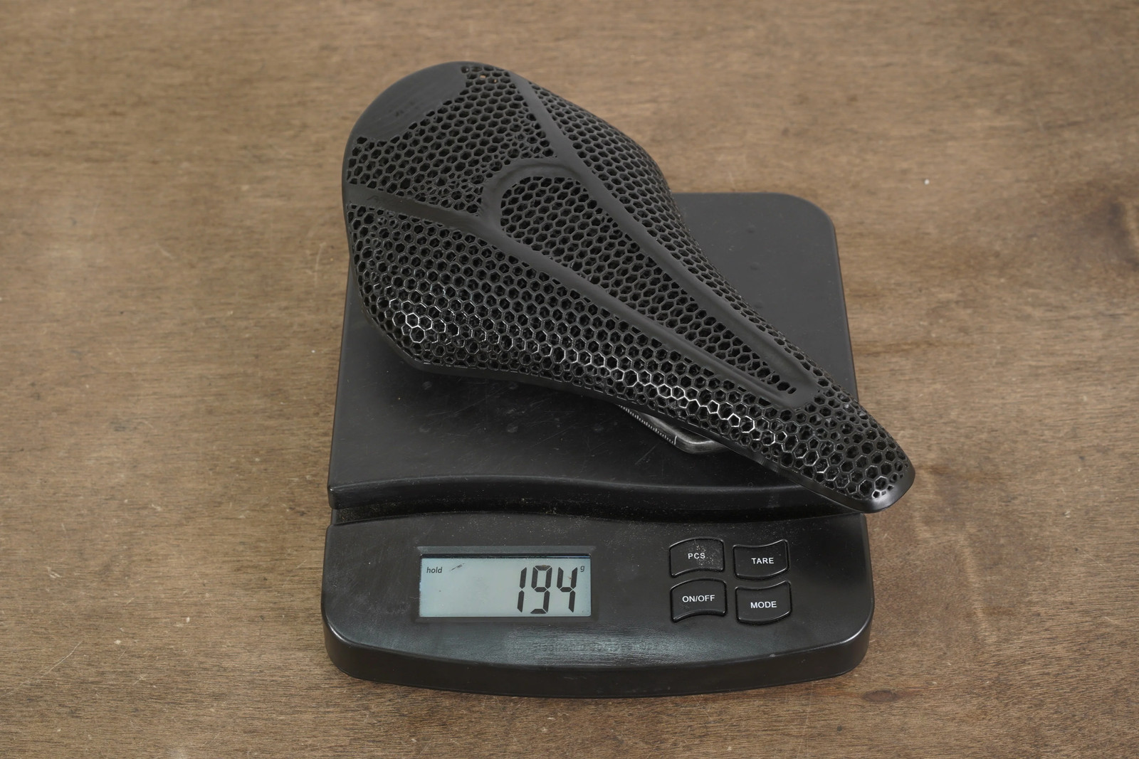 140mm Fizik Argo Vento R1 Adaptive Carbon Rail Road Saddle 194g