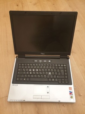 Fujitsu Siemens Laptop 15 Zoll Defekt Ersatzteilspender Ohne Festplatte 