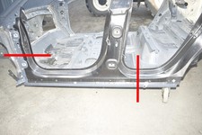 BMW iX I20 Linke metallische Seitenschwellerabdeckung Electricity 24125019