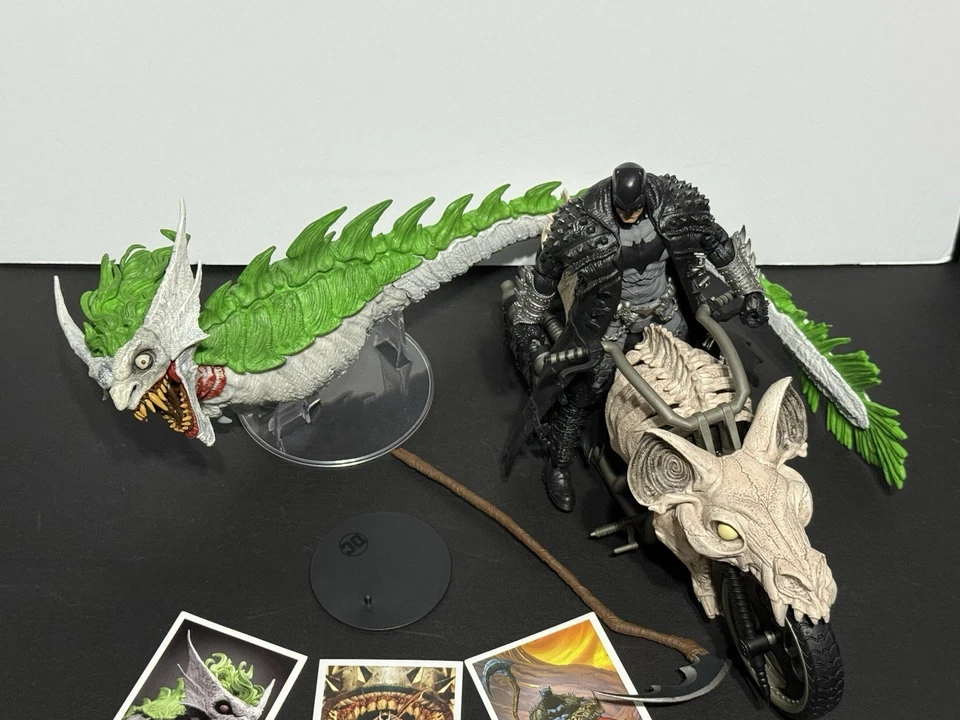 Paquete de metal McFarlane Toys DC Multiverse Dark Knights Foto 2 de 2