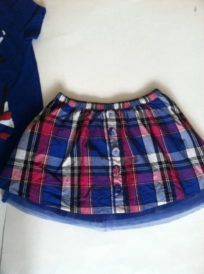 Usado en excelente estado P.S. Top y falda a cuadros Aeropostale London 5 Foto 4 de 4