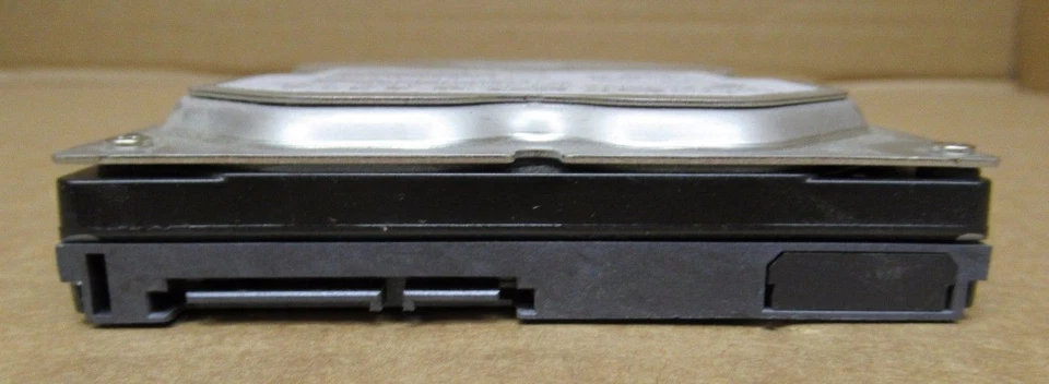 Hitachi HGST Deckstar 7k160 Internal Hardrive 7.2k rpm SATA 3gb/s 8MB 80GB HDD - Image 3 of 4