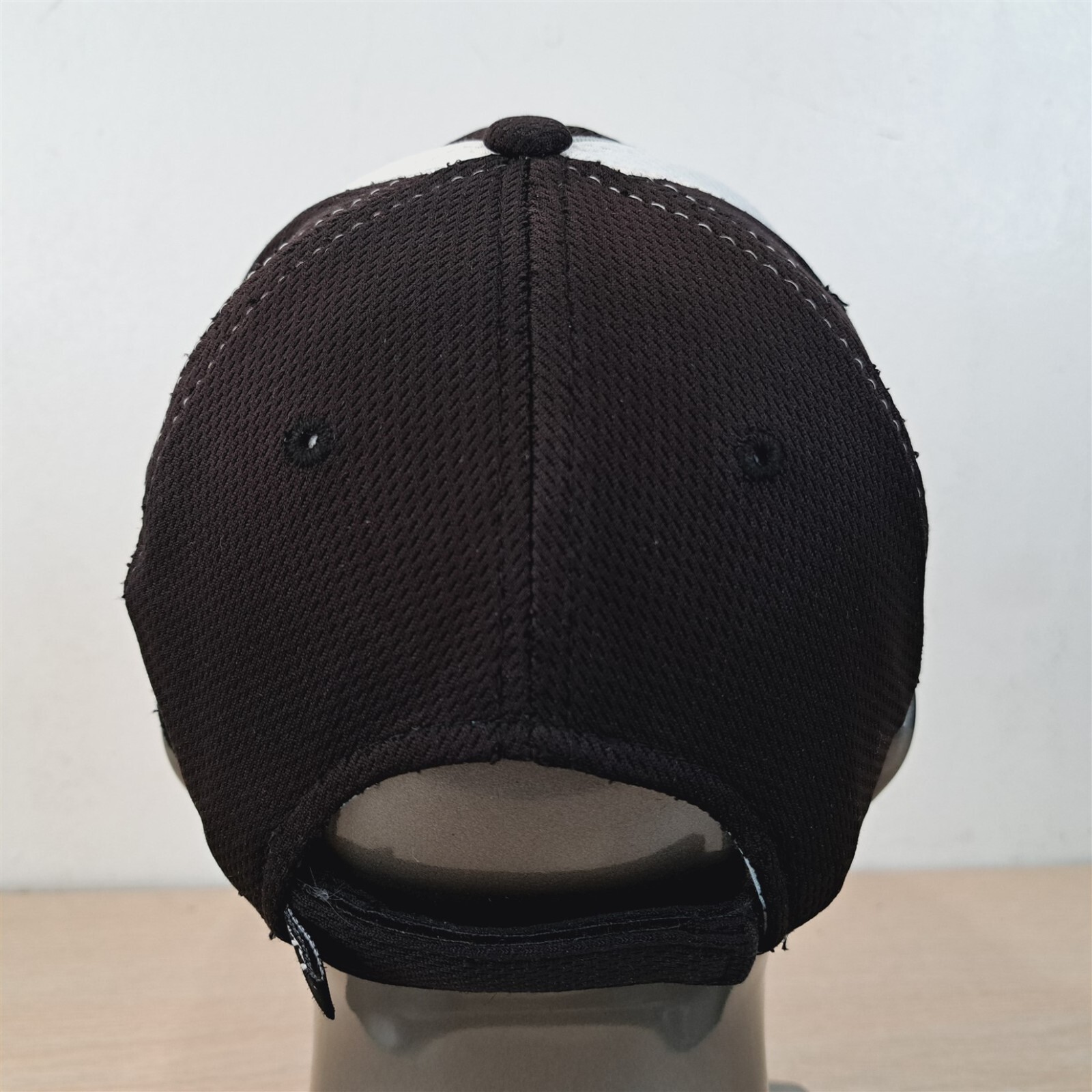 WALKABOUT KANGAROO LOGO ADJUSTABLE STRAPBACK BASE… - image 6