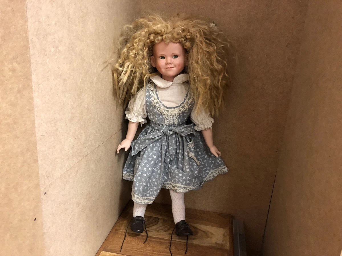 Elke hutchens sale porcelain dolls