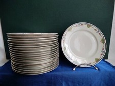 PORCELAINE DE FRANCE. MARQUE AV. SERVICE DE TABLE 61 PIECES ART DECO. 1920/1930.
