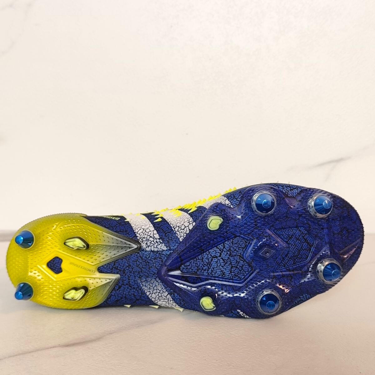 8/15まで値下げ！ Predator FT SG Adidas Predator Accuracy.1 FG “Crazy rush Pack” GZ0035 Mens