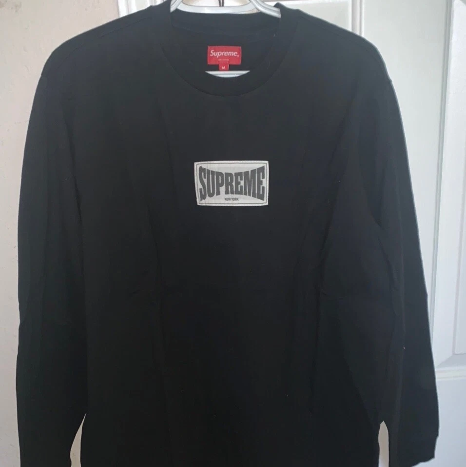 Supreme Warm Up Crewneck Woven Label www.krzysztofbialy.com