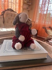 Lilly the Lamb Ty Beanie Baby Style 6037 from 1993 With Original Tag