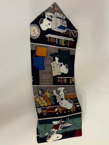 Snoopy All In A Day Peanuts 100 % Seidenkrawatte United Feature Syndicate Seide USA Vintage - Bild 3 von 6