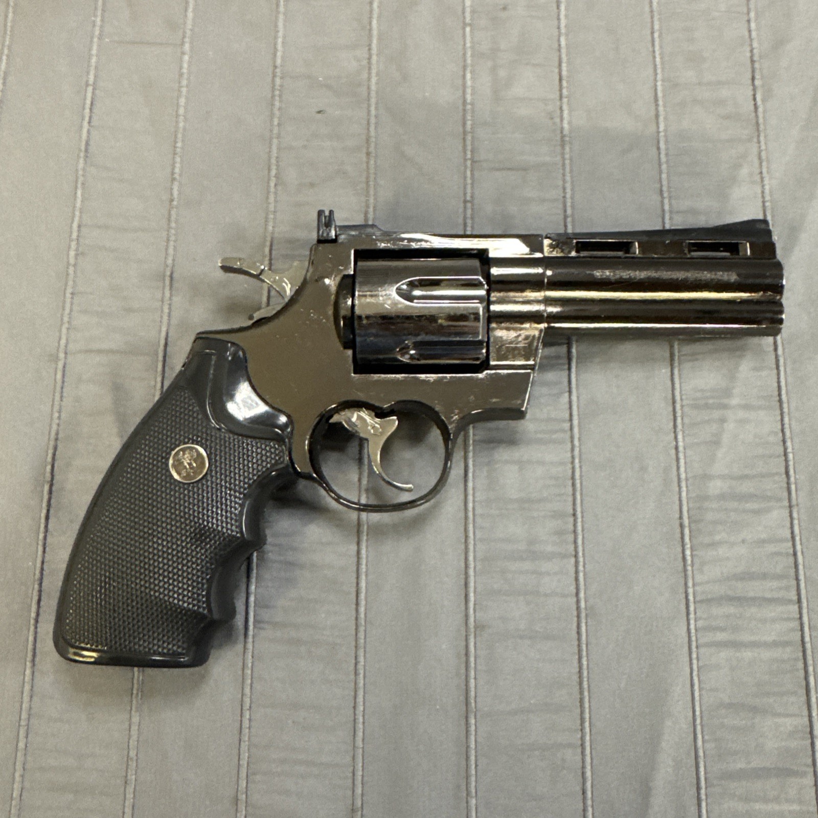 Colt Python 357 Gun Pistol Jet Torch Lighter Lifesize