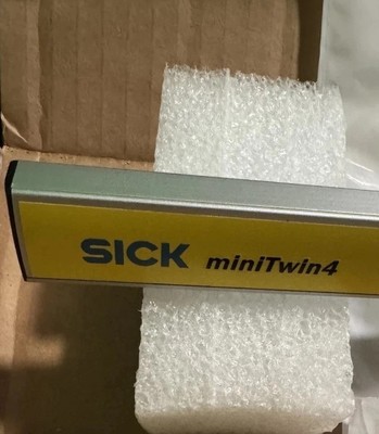 SICK Minitwin4 saftey Light Curtain Sensor set C4MT-09614ABB00AA0 1 pair (2)