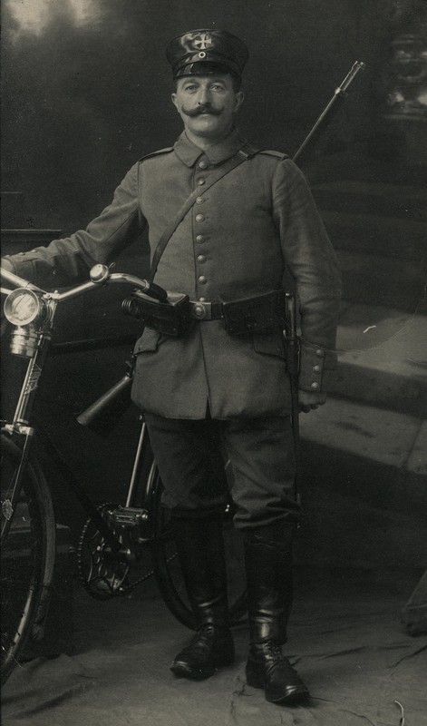 WW1 German Landwehr Bicycle Trooper Radfahrer w/ Gewehr 88 Photo Postcard
