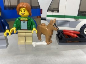 LEGO 60117 CITY: Van & Caravan Complete Retired 2016 Minifigs And Dog No Manual