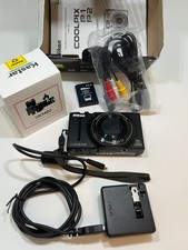 Nikon COOLPIX S8200 Digital Camera 16.1 MP 14x Optical Zoom w/ Kit Accessories