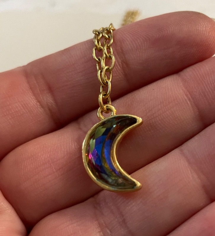 Kirks folly moon necklace