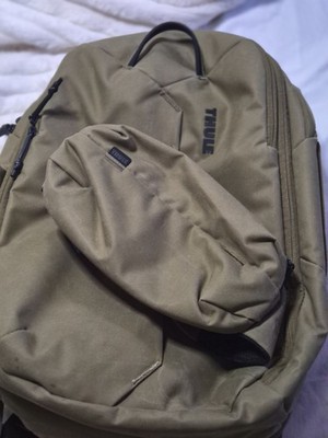 Thule Aion 28L Rucksack / Reiserucksack und Sling Bag Nutria