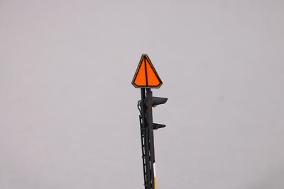 483141_4