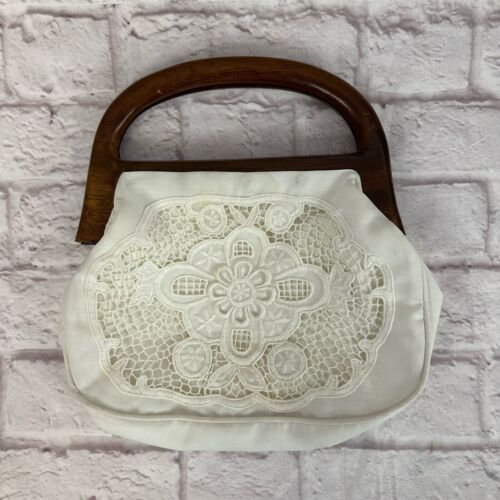 Vintage Bermuda Bag Lace Embroidered Floral Wood Handle Purse Cottage Core