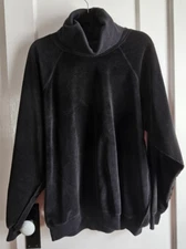 Vtg NANCY HELLER France made black velvet turtle neck bell sleeve pullover Sz L