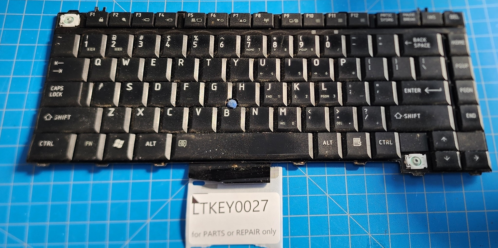 LTKEY0027 - TOSHIBA G83C000872US US KEYBOARD - PARTS OR REPAIR ONLY