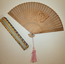 Carved Wooden Handheld Folding Fan Hand Painted Openwork Tassels Glass Lid Box