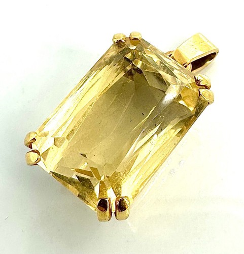 Pendentif En Or 18 Carats Avec Diamants 0.20 Carat - Bijou Occasion, Poids 1.98g, Magnifique