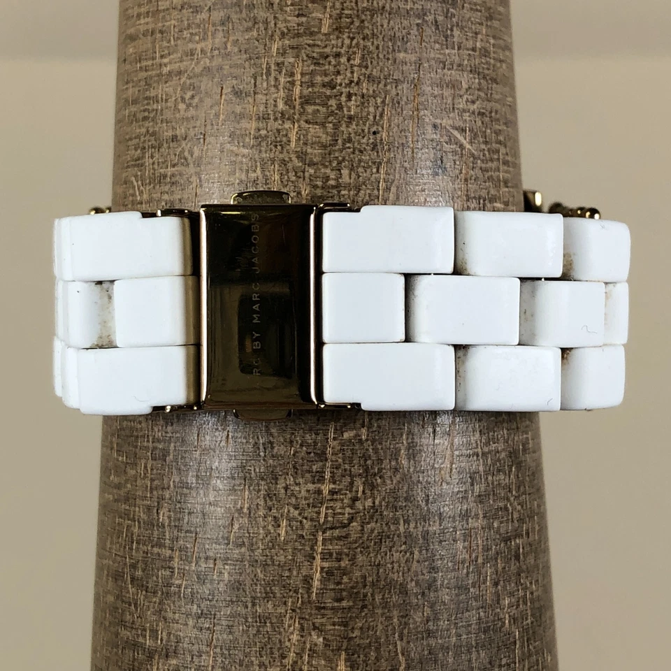 Marc Jacobs Mujer MBM2526 Blanco Jalea Silicona 37mm Cuarzo Analógico Reloj 6 1/4" Foto 4 de 4