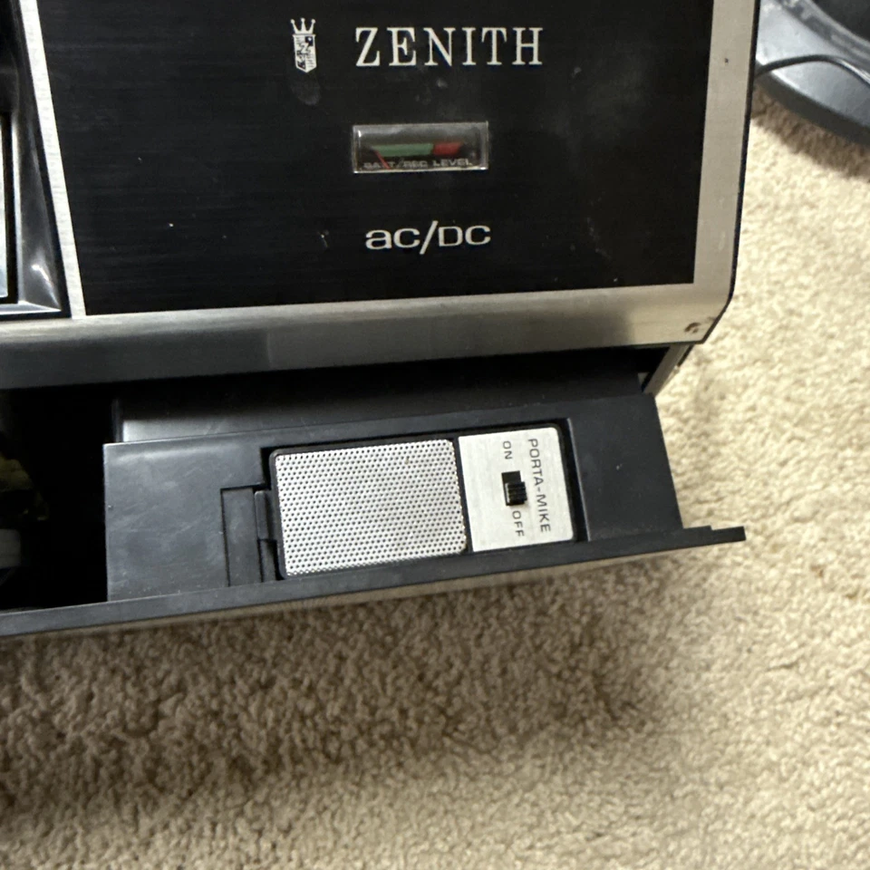 Grabadora de cinta de casete de acero inoxidable Zenith E609Y 1973 vintage no funciona Foto 3 de 4