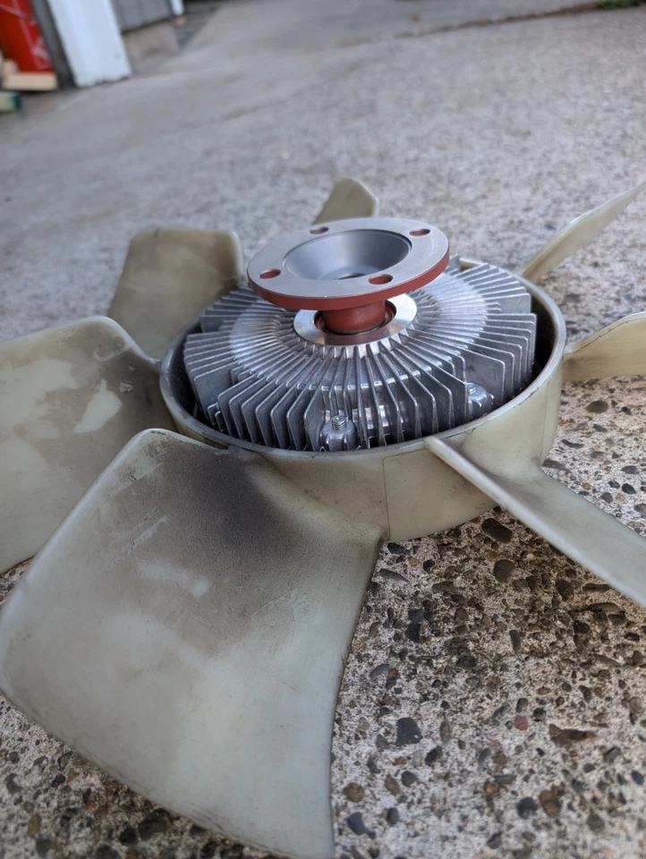 Embrague ventilador motor Lexus SC300 2JZGE 92-00 con ventilador y polea Foto 4 de 4