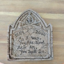 Halloween Headstone Resin Tombstone 13x10x.5 Outdoor Decor Decoration